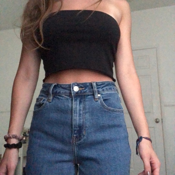 High Waisted Jeans! Trendy and super cute! Denim - Picture 1 of 4